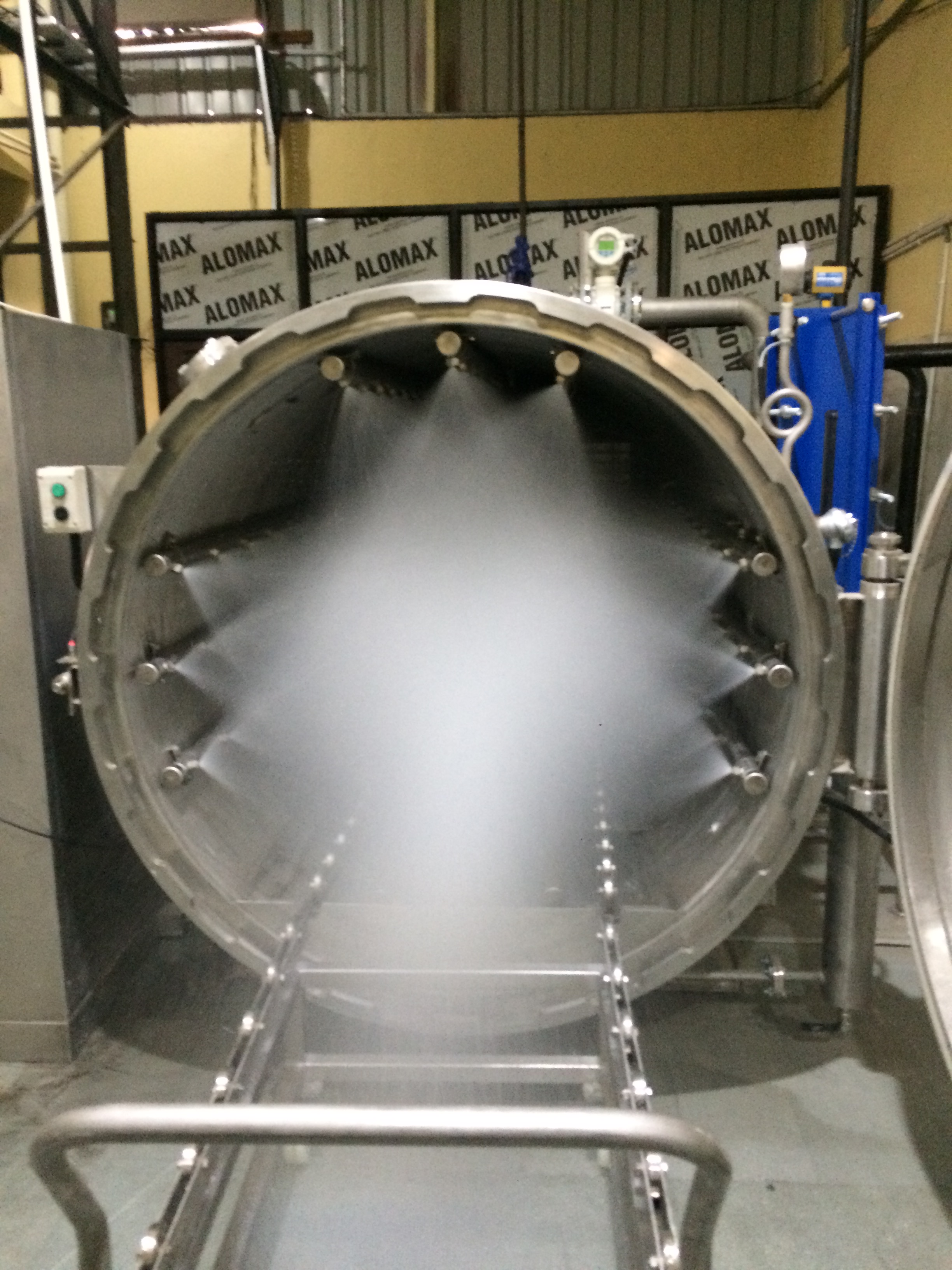 Retort processing equipment